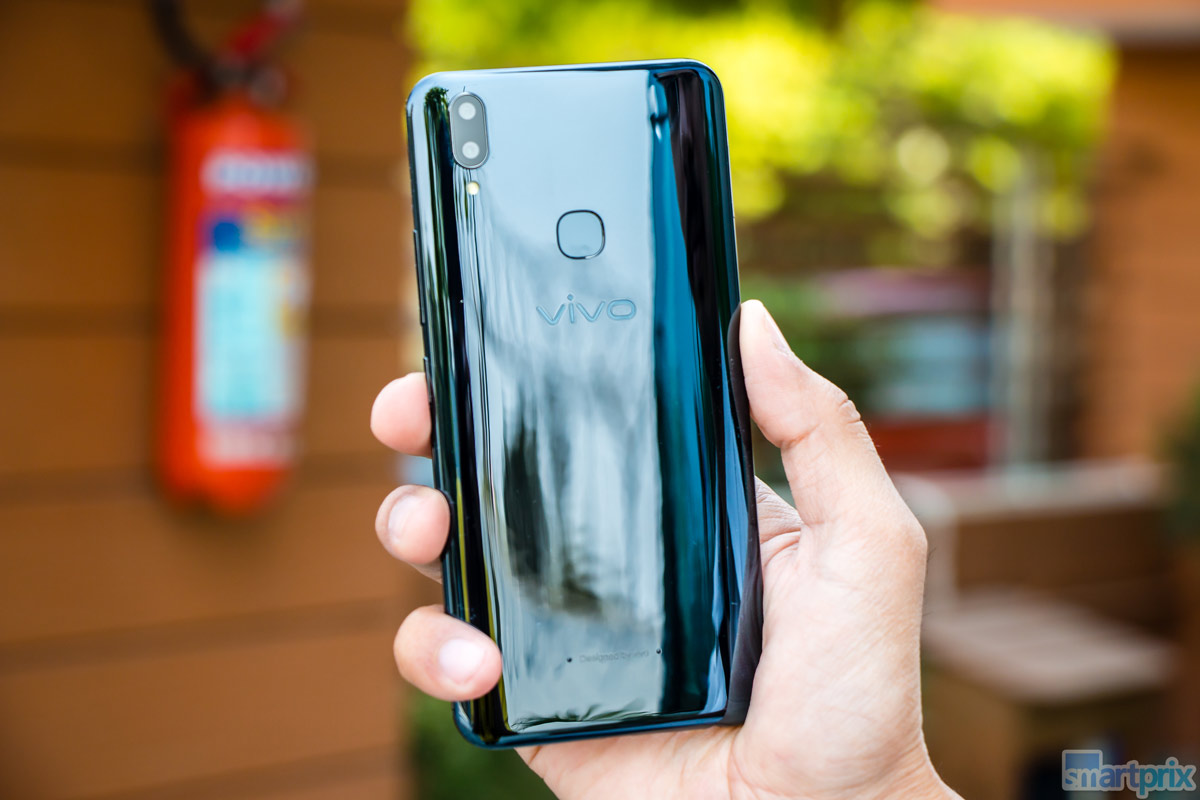 8 Reasons Why You Should Buy Vivo V9 - Smartprix Bytes