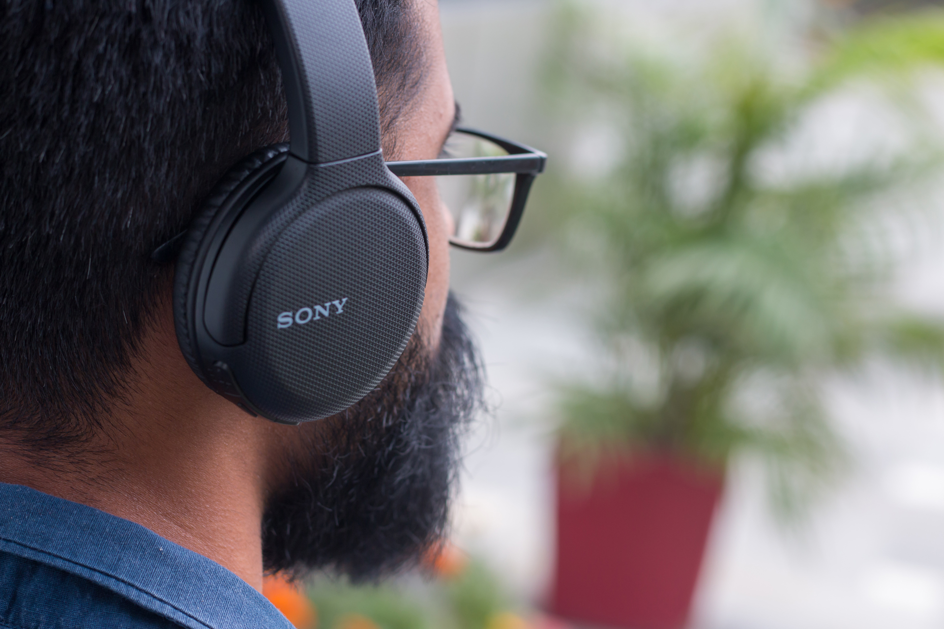 Sony WH-CH520: Retailer reveals pricing and 50 hours battery life for  affordable over-ear headphones -  News