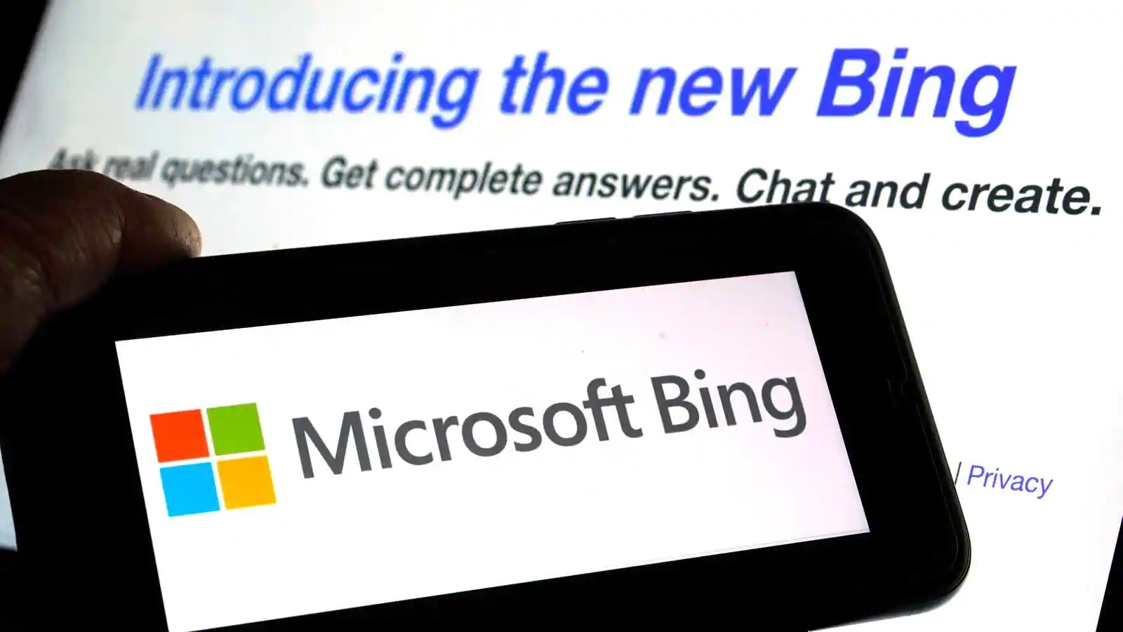 Microsoft introduces AI-powered Bing for smartphones too