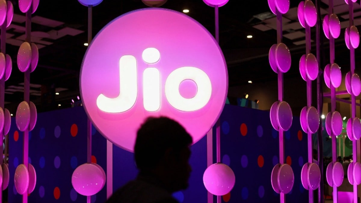 Jio’s Happy New Year Offer 2024 Increases Rs. 2,999 Recharge Plan’s Validity To 389 Days