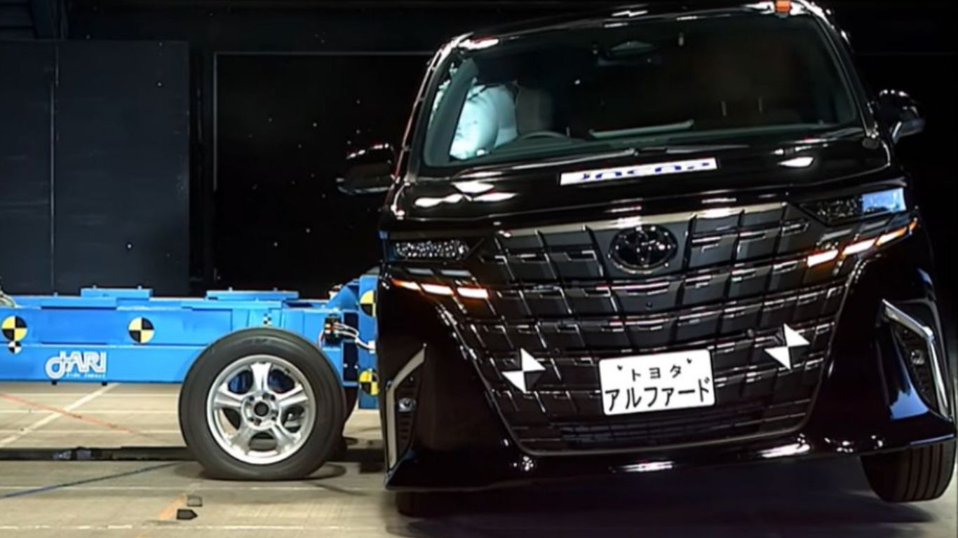 Toyota Vellfire Attains 4-Star Rating in JNCAP Crash Assessments